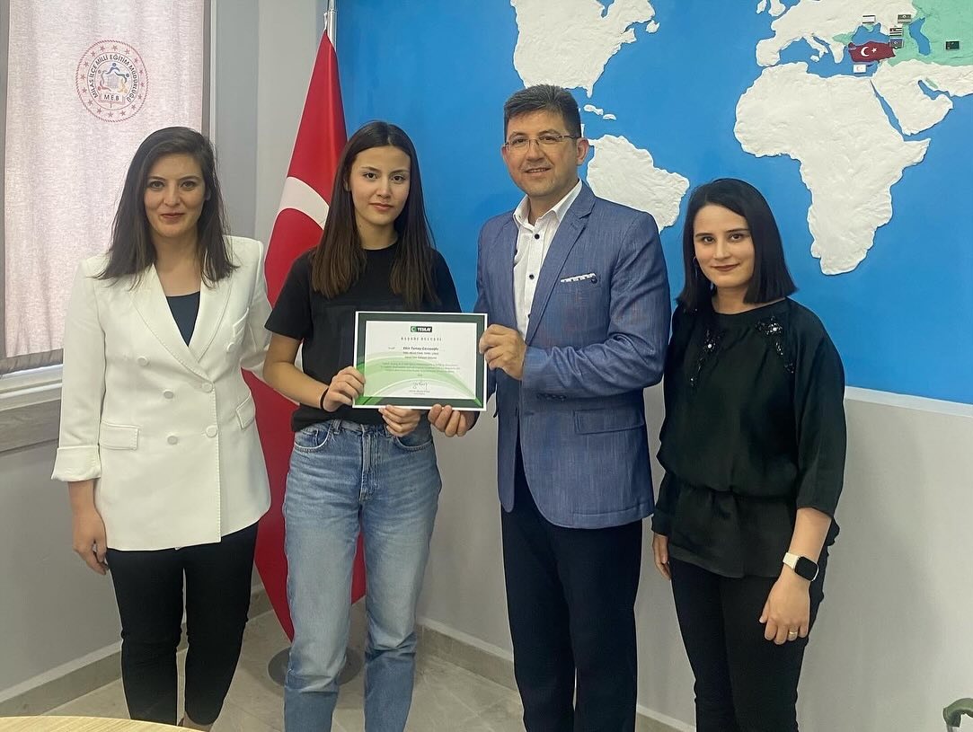 Sağlıklı Nesil Sağlıklı Gelecek Yarışması Ödülleri Verildi